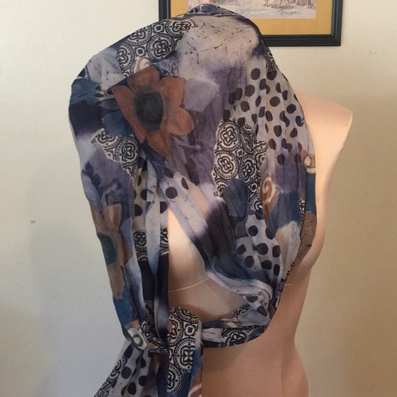 Oscar DeLa Renta Women’s Scarf NWOT 63”x 15” Luxurious Beauty for the defining. - Picture 3 of 8
